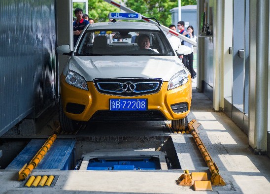 換電模式再興起，多維度分析北汽新能源/力帆/時(shí)空電動(dòng)換電模式